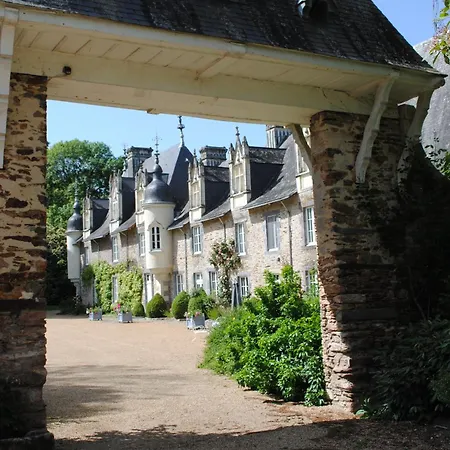 Feriehus Chateau Dans Le Calme De L'anjou