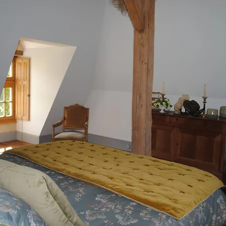 Feriehus Chateau Dans Le Calme De L'anjou *