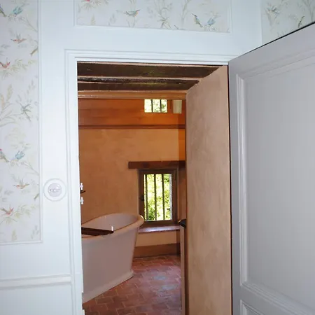 Chateau Dans Le Calme De L'anjou * Pouancé