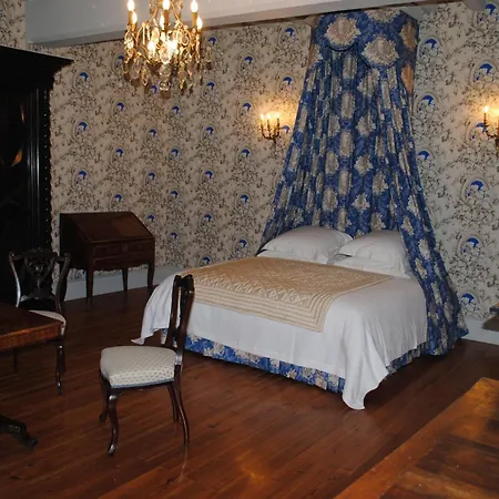 Chateau Dans Le Calme De L'anjou Feriehus