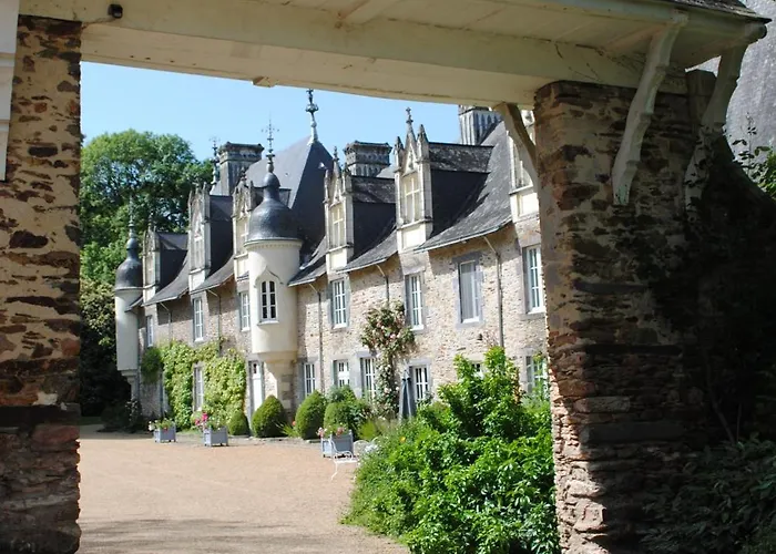 בית נופש Chateau Dans Le Calme De L'anjou